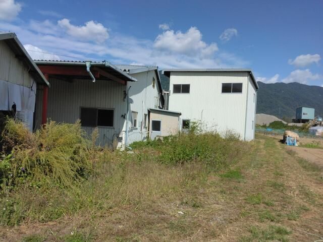 Warehouse Workshop for Sale in Ueda Nagano - 1635sqm Land - Thumbnail 2