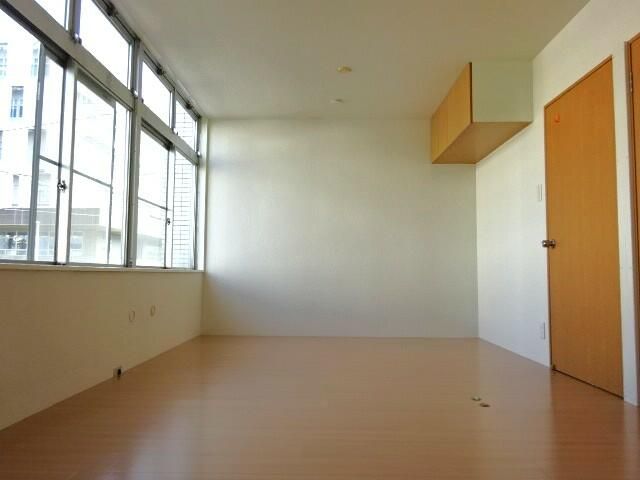 1DK Commercial Space for Rent near Kōnan-chūō Station, Yokohama - Thumbnail 2