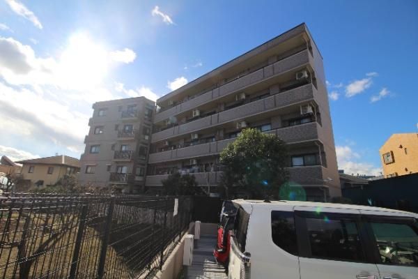 3LDK Apartment for Sale in Tachikawa, Tokyo - Lions Garden Musashi Sunagawa - Thumbnail 3