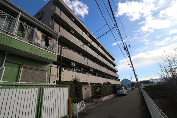 3LDK Apartment for Sale in Tachikawa, Tokyo - Lions Garden Musashi Sunagawa - Thumbnail 4