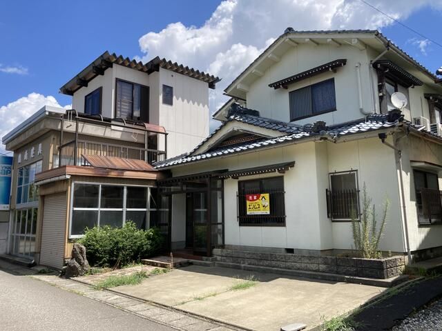 9DK House for Sale in Sabae, Fukui with 320sqm Land - Image 7