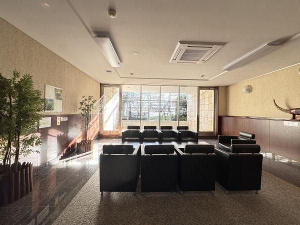 4LDK Apartment for Sale in Tsurumi-ku, Yokohama, 79.77 sqm - Thumbnail 3