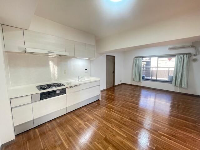 5LDK Apartment for Rent Near Matsudo Station, Chiba - Thumbnail 3