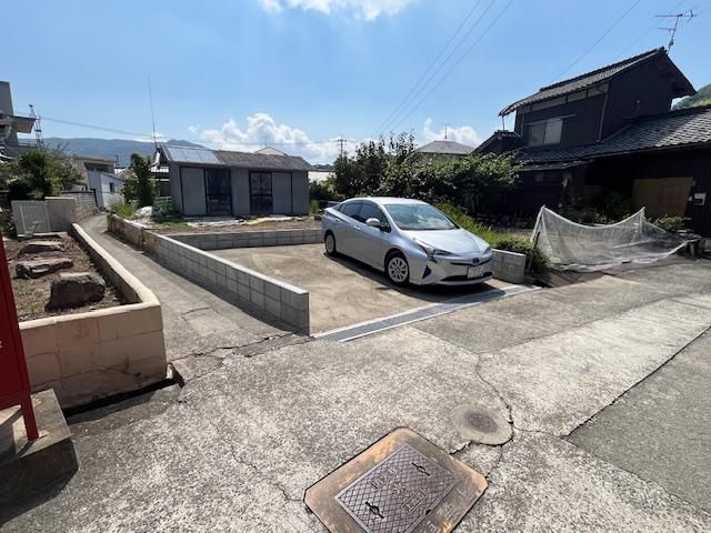 Corner Plot 6DK House for Sale in Etajima, Hiroshima - Thumbnail 4