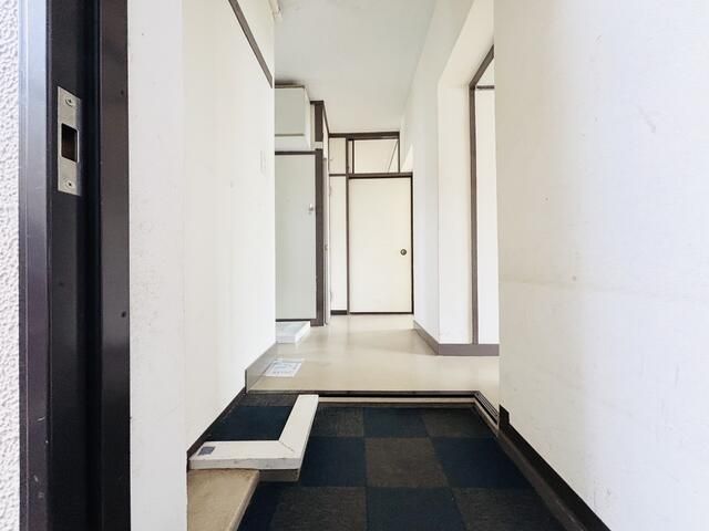 2LDK Apartment 47.99 sqm in Hanamigawa-ku, Chiba City - Thumbnail 3