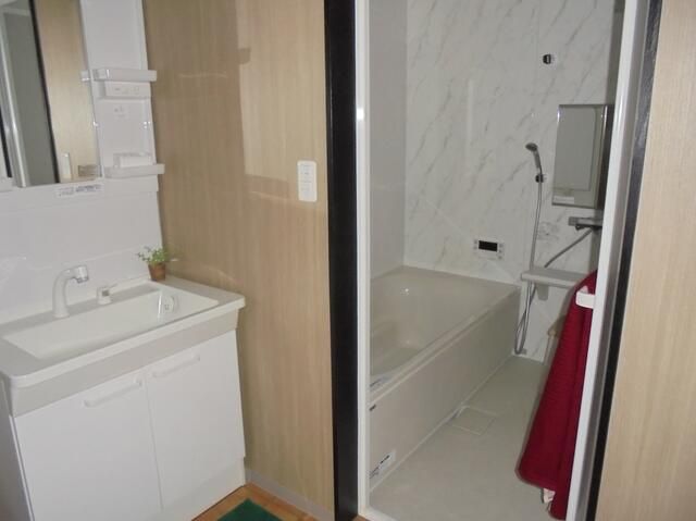 Spacious 3LDK House for Sale in Morioka's West Aoyama - Thumbnail 3