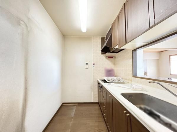3LDK Apartment for Sale near Fussa Station, Tokyo - Thumbnail 4