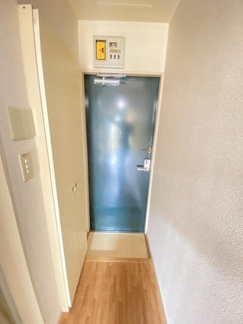 1K Apartment for Rent in Katsushika, Tokyo - 60,000 Yen - Thumbnail 3