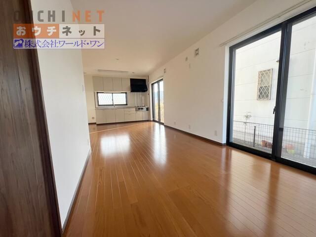 3LDK Detached House for Sale in Yao, Osaka - 86.94㎡ - Thumbnail 2