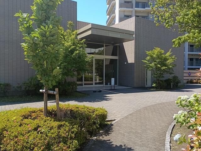 3LDK Apartment for Sale in Hino, Tokyo – 83m², Near Kōshū Kaidō Station - Thumbnail 3