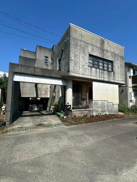 6-Bedroom House with Basement in Shizuoka's Aoi Ward - Thumbnail 2
