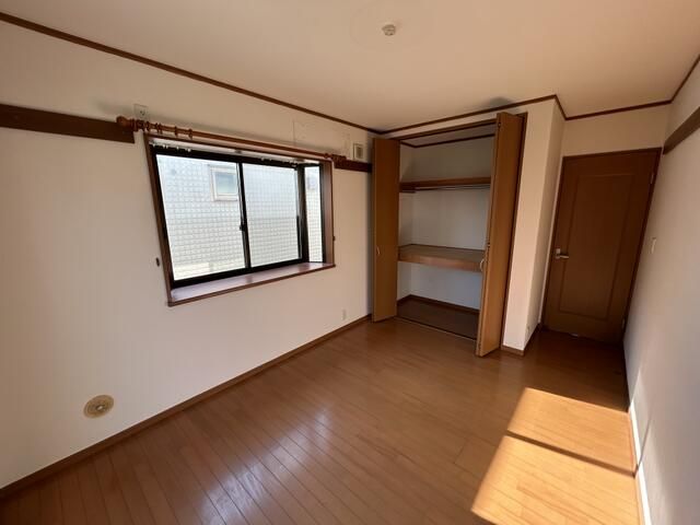 Resale Detached House in Kugenuma Kaigan, Fujisawa, Kanagawa - Thumbnail 2