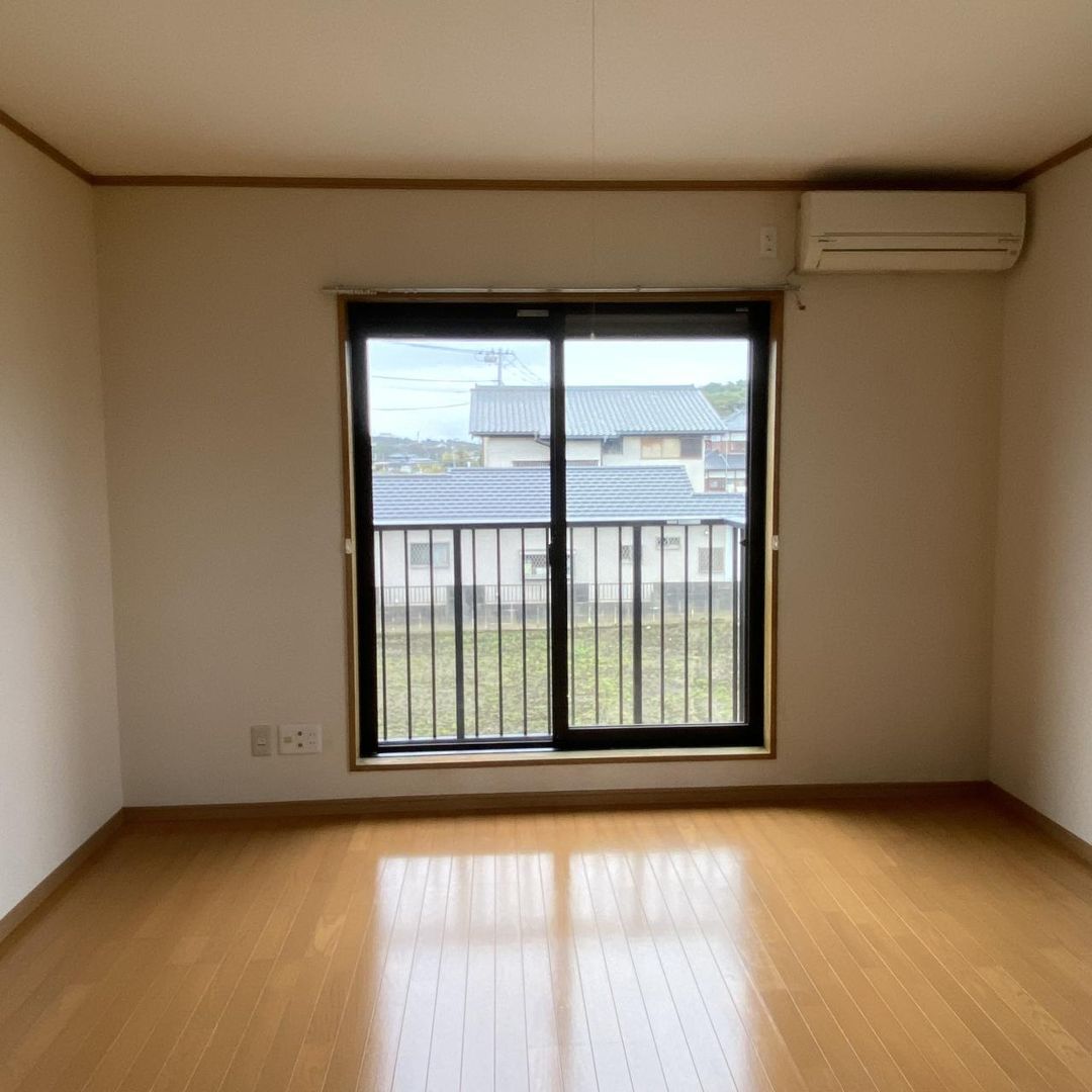1K Apartment for Rent in Choshi, Chiba - 26.46 sqm - Thumbnail 2