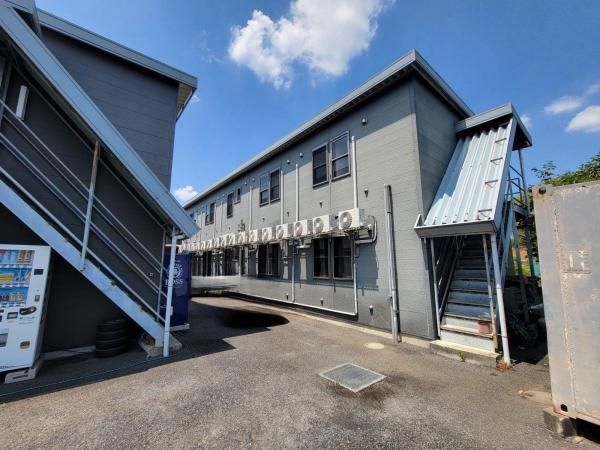 Steel-Frame Dormitory in Sayama, Saitama - 285 sqm - Thumbnail 2