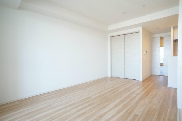 2LDK Apartment in Parkhouse Nishi-Shinjuku Tower 60, Shinjuku - Thumbnail 4