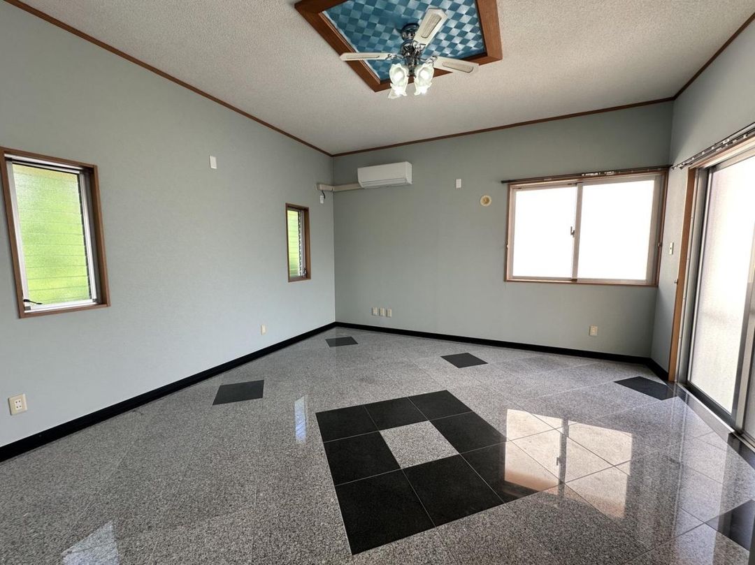 1LDK Detached House for Sale in Uruma, Okinawa - 82.79 sqm - Image 22