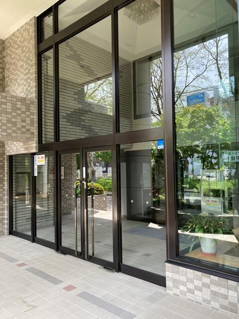 Lions Garden Botanical Garden 1DK Apartment for Rent in Sapporo - Thumbnail 2