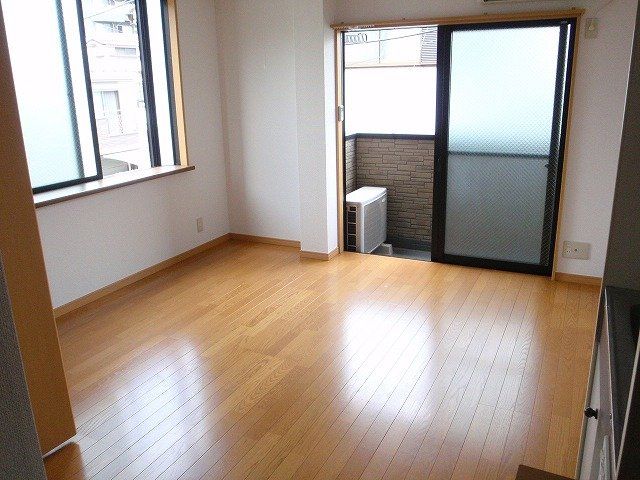 Sophia Kokubunji 1R Apartment for Rent in Tokyo - Thumbnail 2