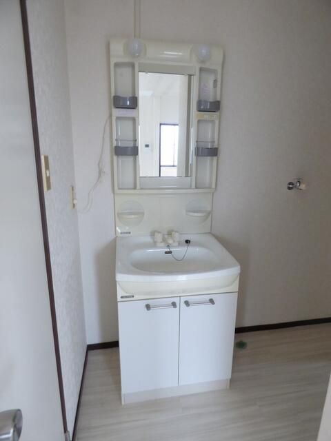 2LDK Apartment for Rent in Tsukuba Ibaraki with Free Parking - Thumbnail 4