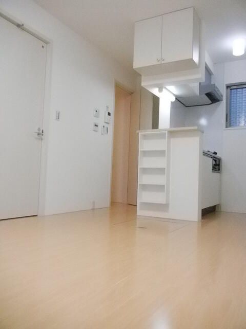Comfort Apartment 1R 23.98 sqm in Kanagawa Ward, Yokohama - Thumbnail 4