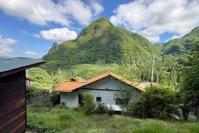 A house with a dirt floor on top of a village with a view of Mt. Goba right in front of you: Villas, Real Estate, Properties for Sale, Hometown Information Center: Nationwide Country Living Property Data — Image 4, Shimonita, Gunma