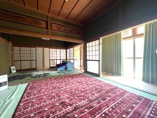 Spacious 12DK House on Large Plot in Quiet Mitoyo, Kagawa - Thumbnail 4
