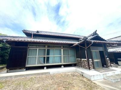 Spacious 12DK House on Large Plot in Quiet Mitoyo, Kagawa — Image 7, Mitoyo, Kagawa