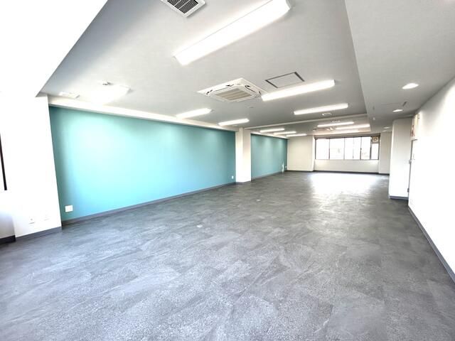 Commercial Office/Retail Space for Rent in Tokorozawa, Saitama - Thumbnail 2