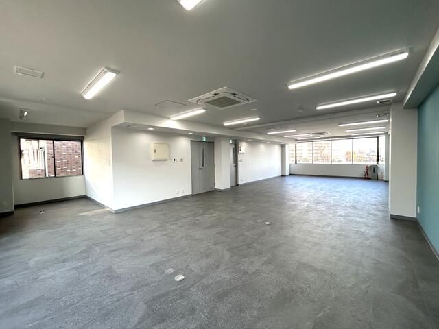 Commercial Office/Retail Space for Rent in Tokorozawa, Saitama - Thumbnail 3