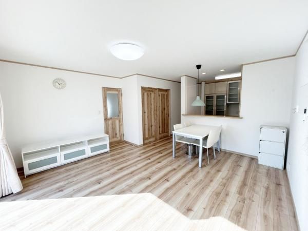 4SLDK Detached House for Sale in Miyagino Ward, Sendai - Thumbnail 2