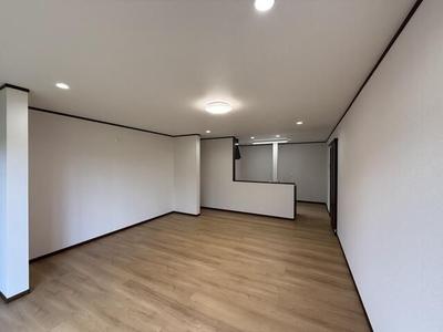 Renovated 4LDK House on Large Plot in Tateshina, Nagano — Image 22, Tateshina, Nagano