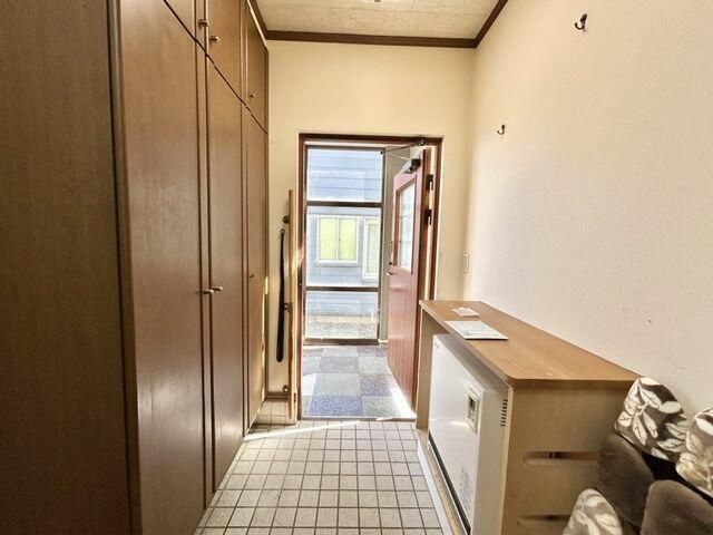 5LDK Used House for Sale in Higashi-ku, Sapporo - Thumbnail 2