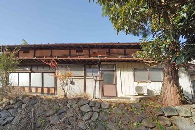 Property details: Naka Hatsukari/Hatsukari Station, Hatsukari-cho, Otsuki City, Yamanashi Prefecture Property information: Used detached house — Image 2, Otsuki, Yamanashi