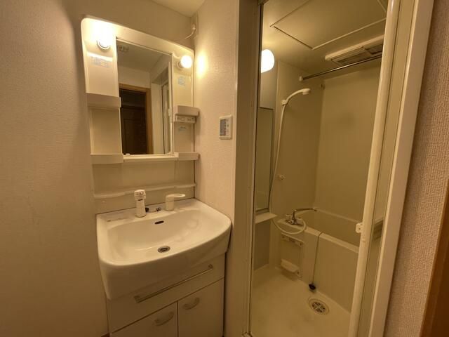 1R Apartment for Rent in Sakura Ward, Saitama City - Thumbnail 4