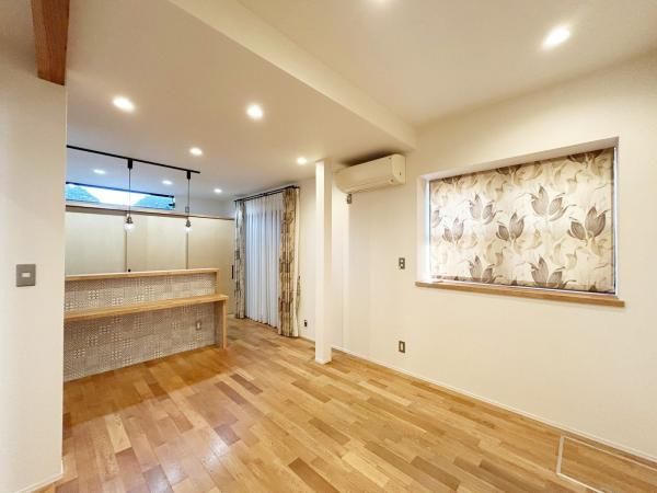 4LDK Detached House for Sale in Tachikawa, Tokyo - Thumbnail 2