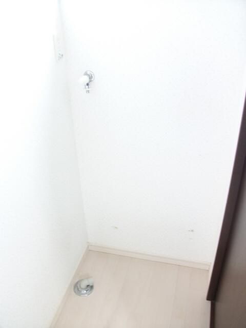 PURE Town 2LDK House for Rent in Ota, Gunma - Thumbnail 3