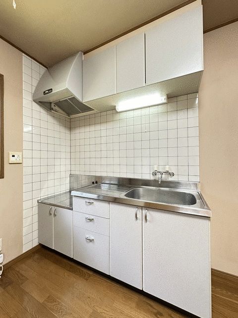 Tsuruya Heights 1DK Apartment for Rent in Yurusu, Yamanashi - Thumbnail 3