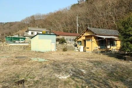 Land with Vacant House in Kiryu, Gunma - 545.73 sqm Plot - Thumbnail 3