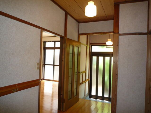 4K House for Rent in Shibuya, Tokyo - 94.31 sqm - Thumbnail 2