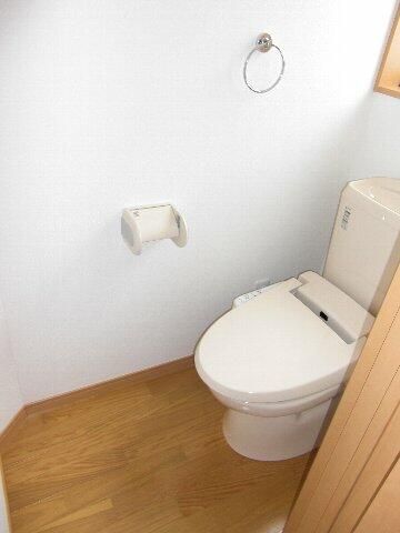 2LDK House for Rent in Kashiwazaki, Niigata - Thumbnail 3