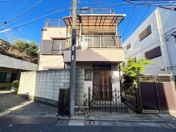 1992 Wooden Detached House for Sale in Sumida, Tokyo - Thumbnail 2