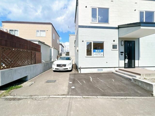 Renovated 4LDK House for Sale in Minami-ku, Sapporo - Thumbnail 2
