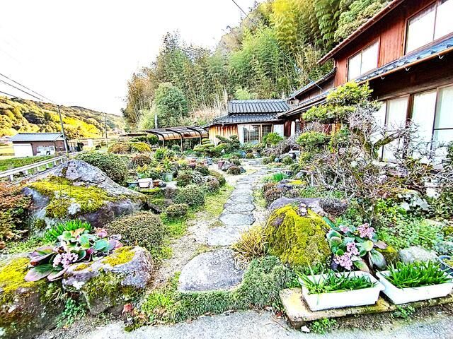 8DK House for Sale on 1075 sqm Land in Chikujo, Fukuoka - Thumbnail 3