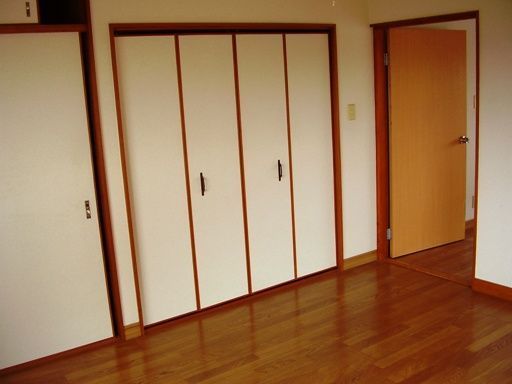 3DK Detached House for Sale in Omuta, Fukuoka with 231sqm Land - Thumbnail 2
