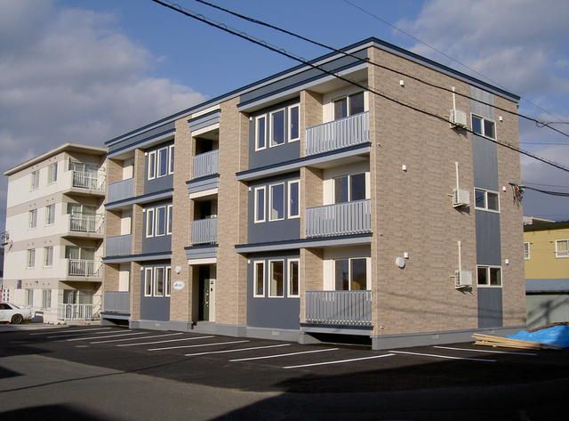 3LDK Apartment for Rent in Obihiro, Hokkaido - No Key Money - Thumbnail 3
