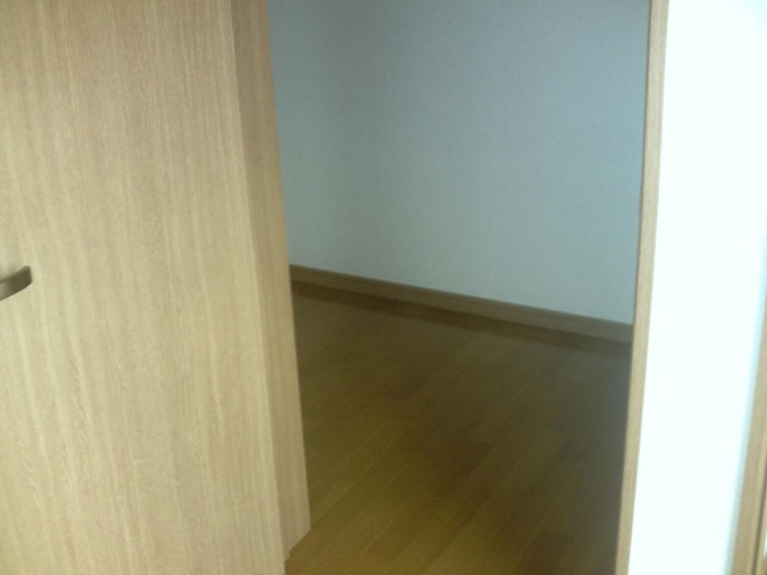 1K Apartment in Kanazawa, Ishikawa for Rent - Thumbnail 3