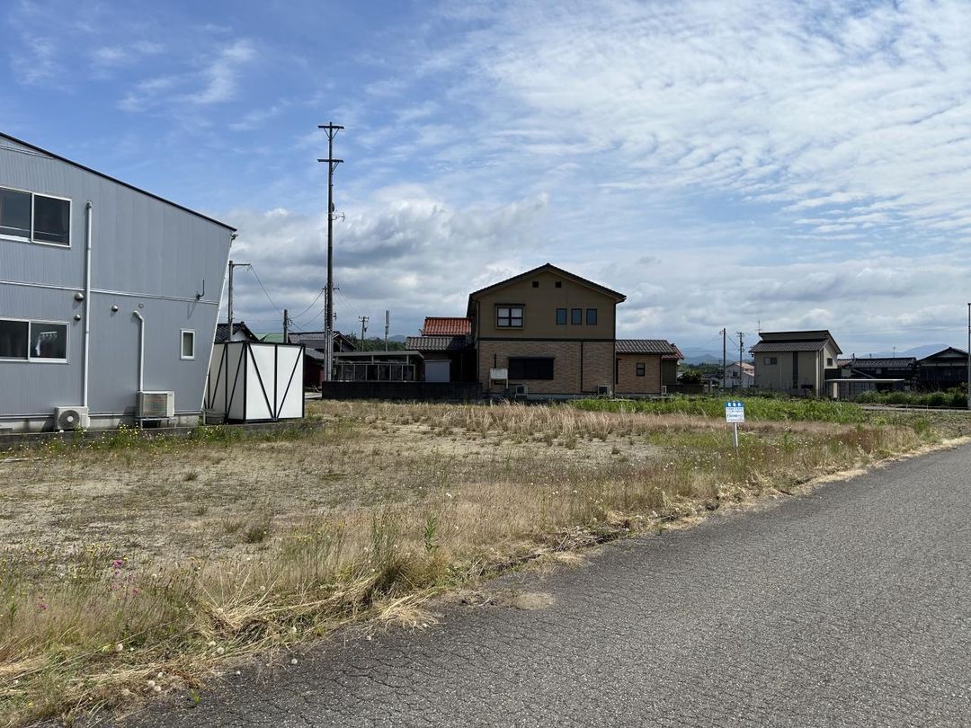 764 sqm Land Plot for Sale in Komatsu, Ishikawa - Thumbnail 2