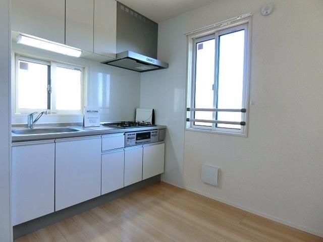 2DK Apartment for Rent in Oiso, Kanagawa - 52.10m² - Thumbnail 3