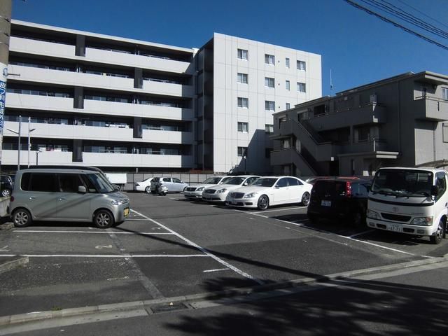 Rental Parking Space near Yako Station, Yokohama - Thumbnail 2