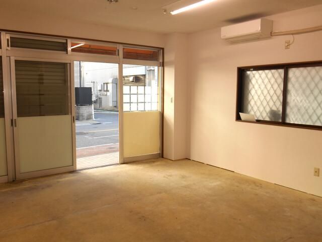 Commercial Space for Rent Near Sakura-dai Station in Nerima - Thumbnail 2